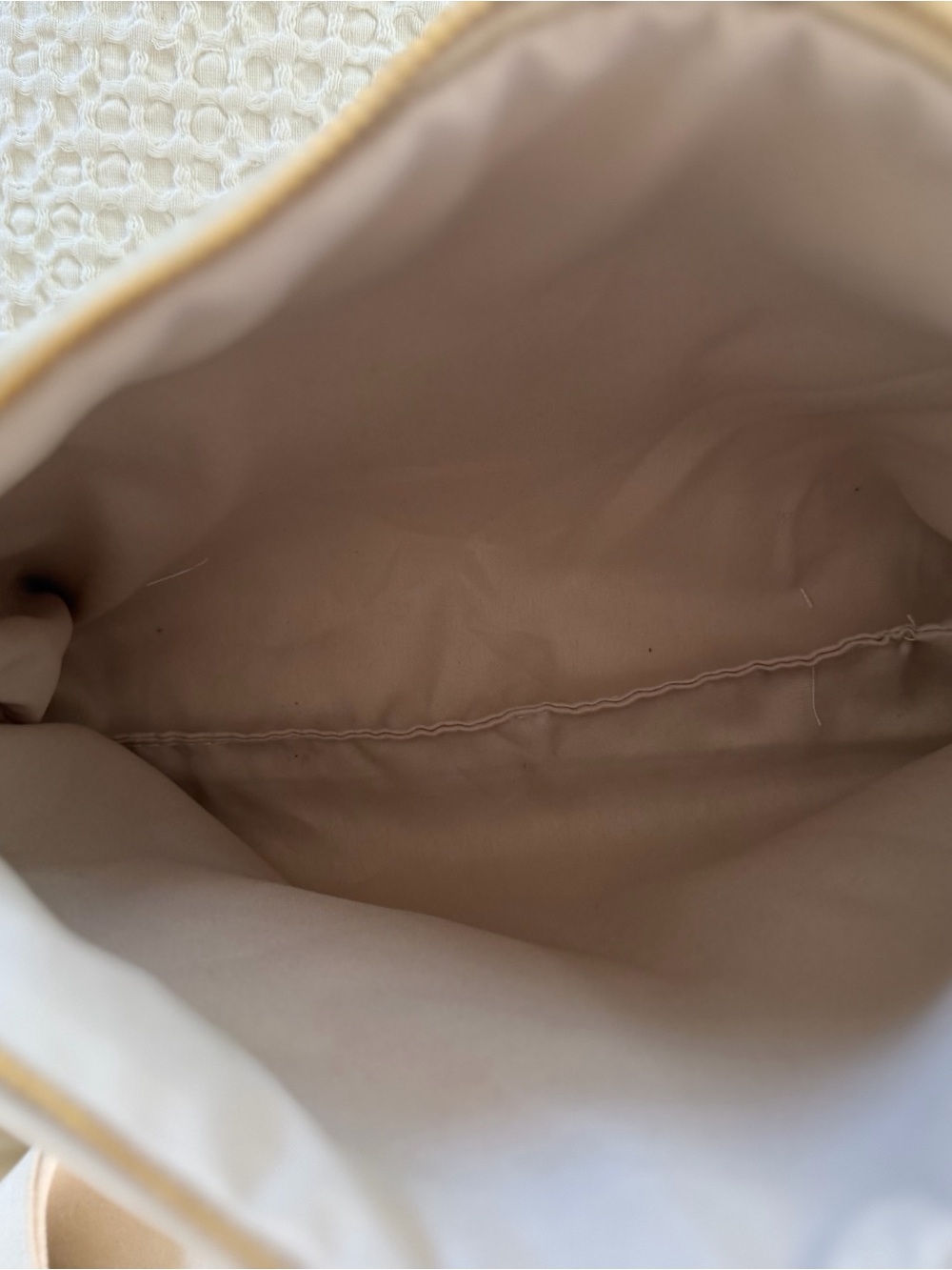 AHDORNED 2-in-1 Vegan Suede Hobo w/ Pouch Crossbody Bag Cream - Picture 8 of 11